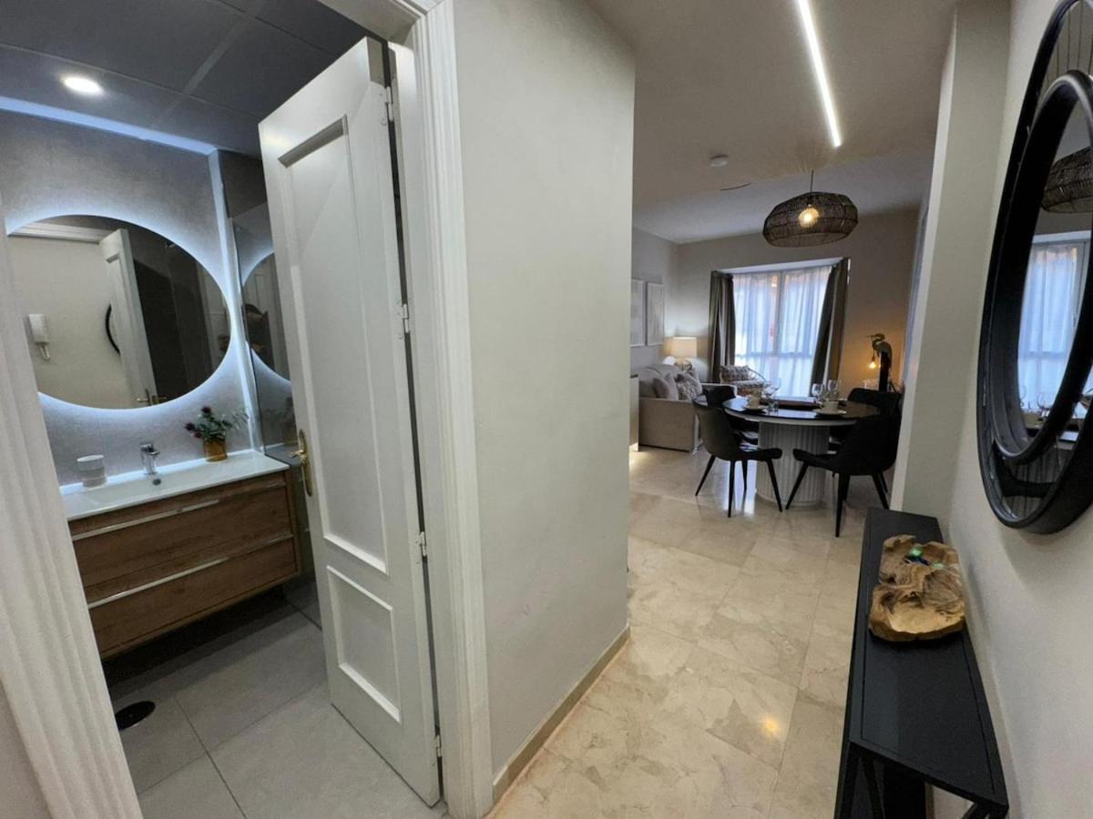 Appartement Centrally Located Flat In - Capuchinos *