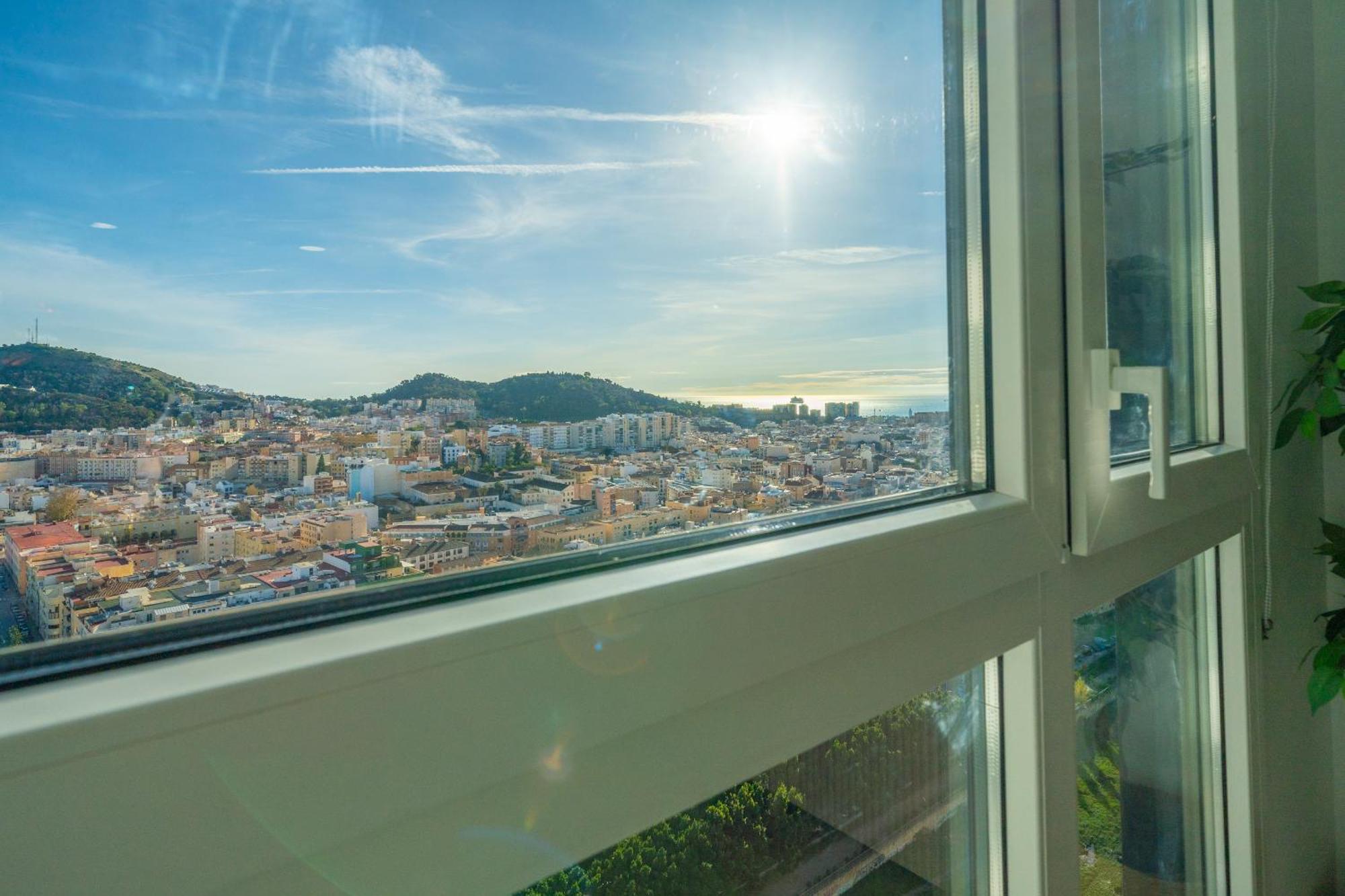 Xpce Urban 10 Skyline - Parking Free Apartment