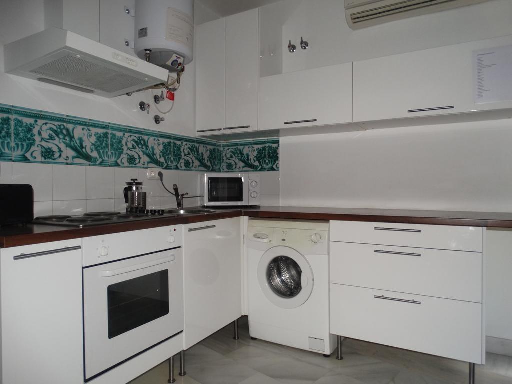 - Jinetes, 13 Appartement *