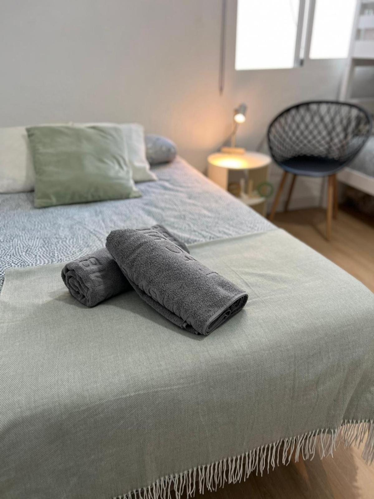 Apartment By Malagagrupos Centro Historico Parking Gratis 3 Malaga