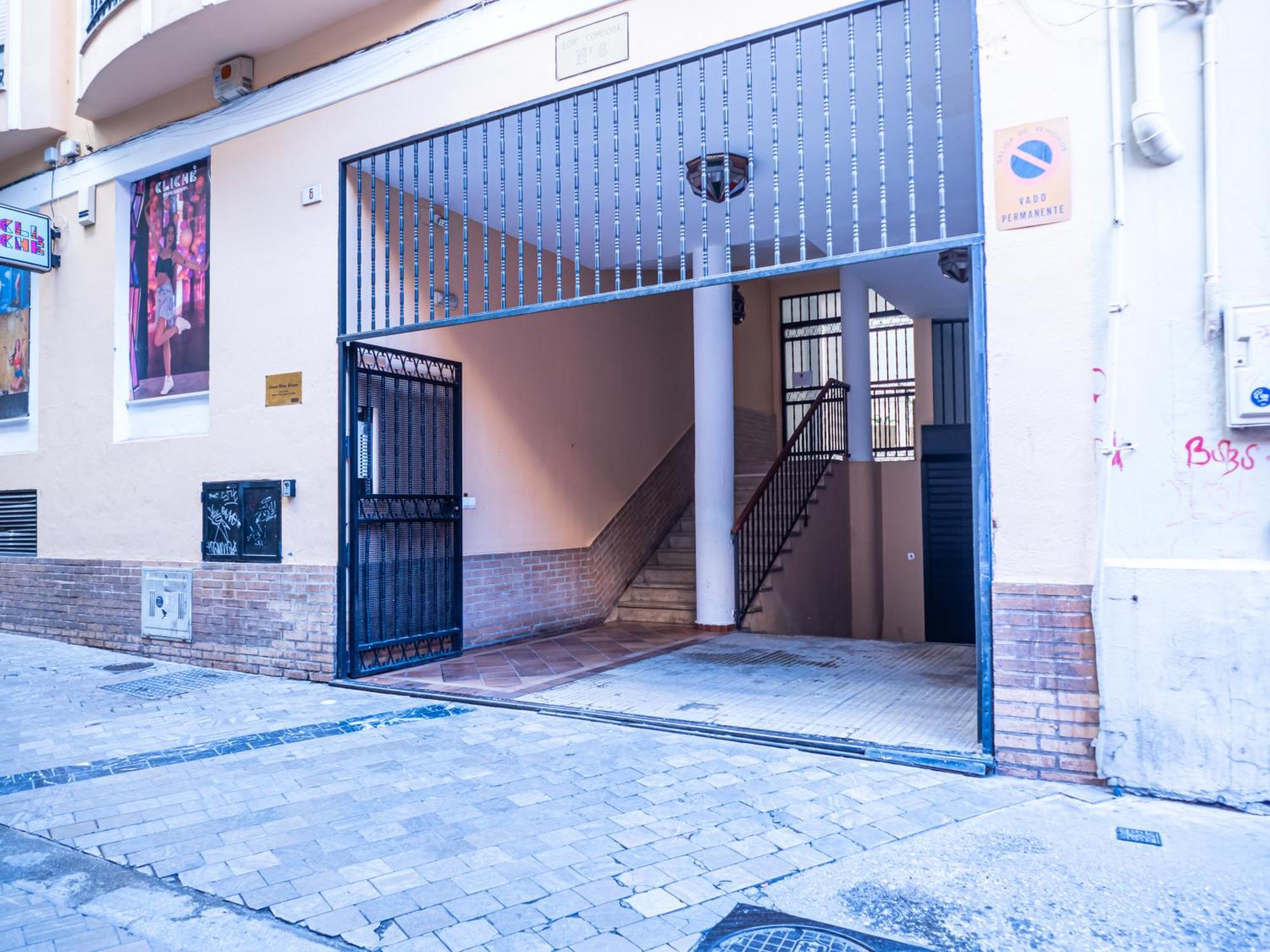 Apartment Centre Granados *