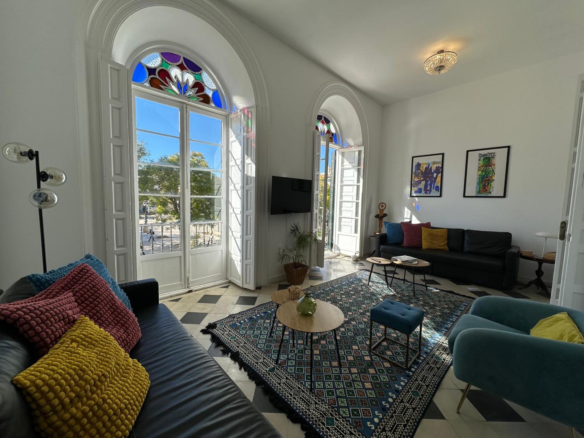 Appartement Center Flat Balcony At Picasso's