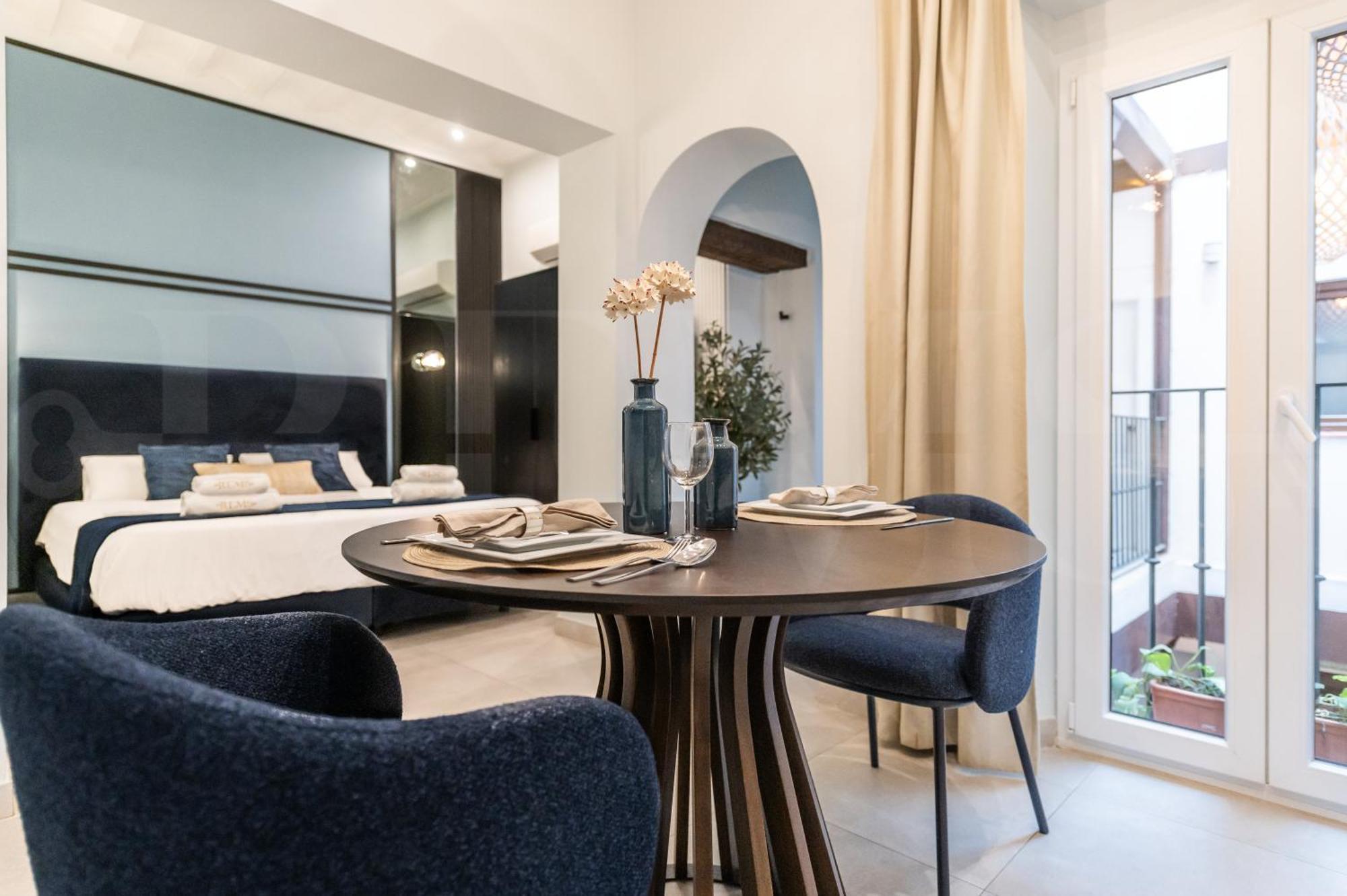 Modern In The Heart Of By Rems Appartamento *