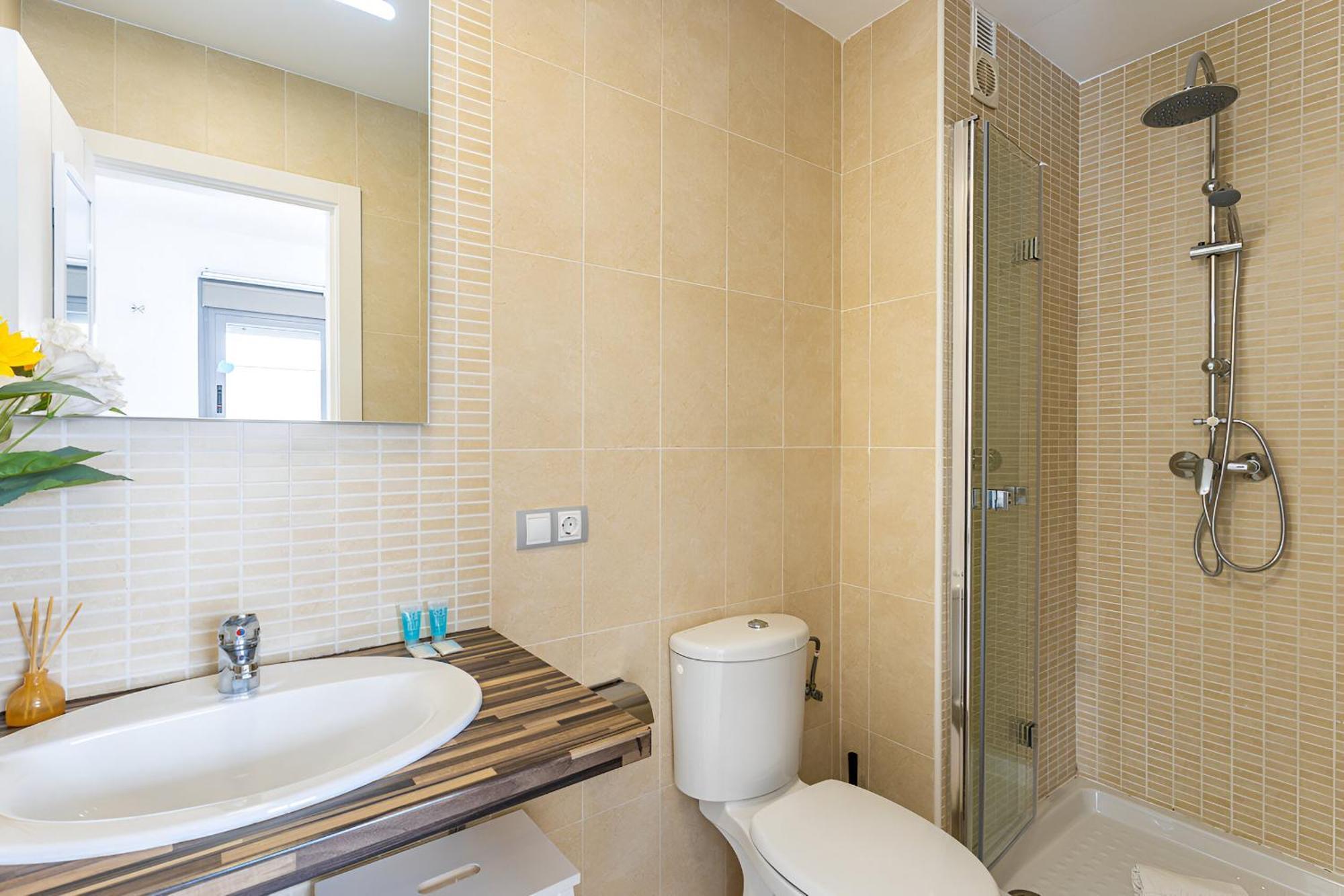 Suitehomes Dos Aceras Apartment *