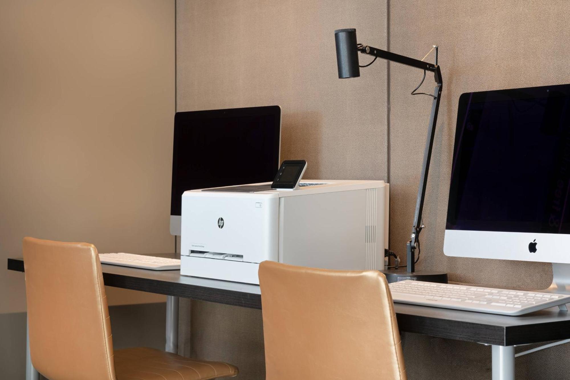 Hotell Ac Palacio By Marriott