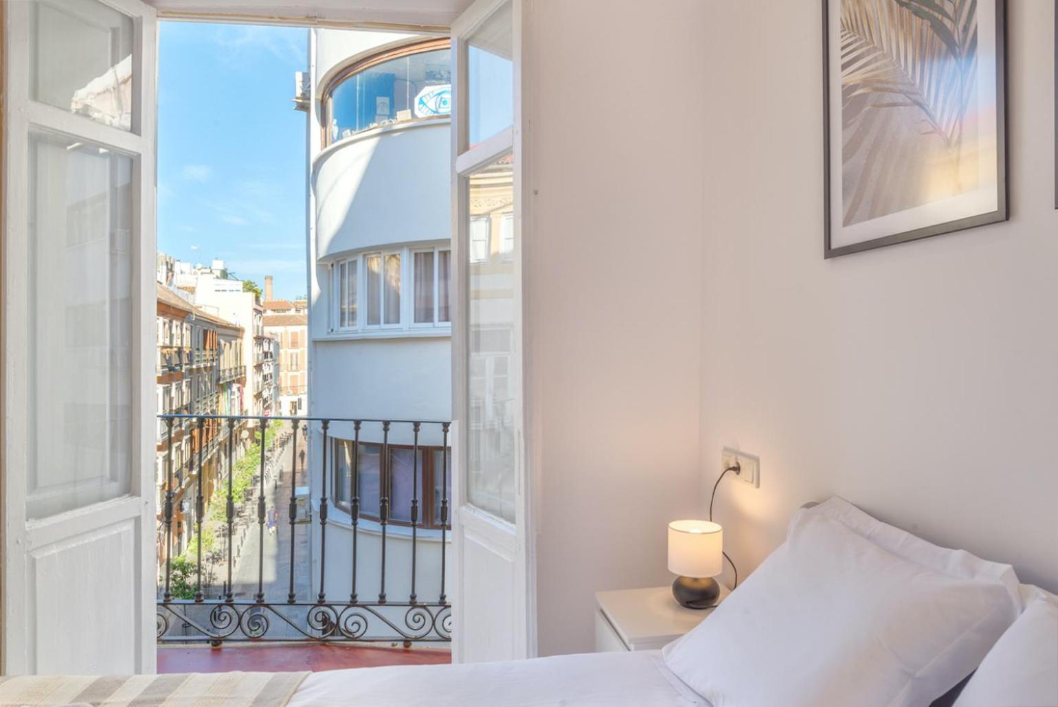 Atenea Deluxe Malaga