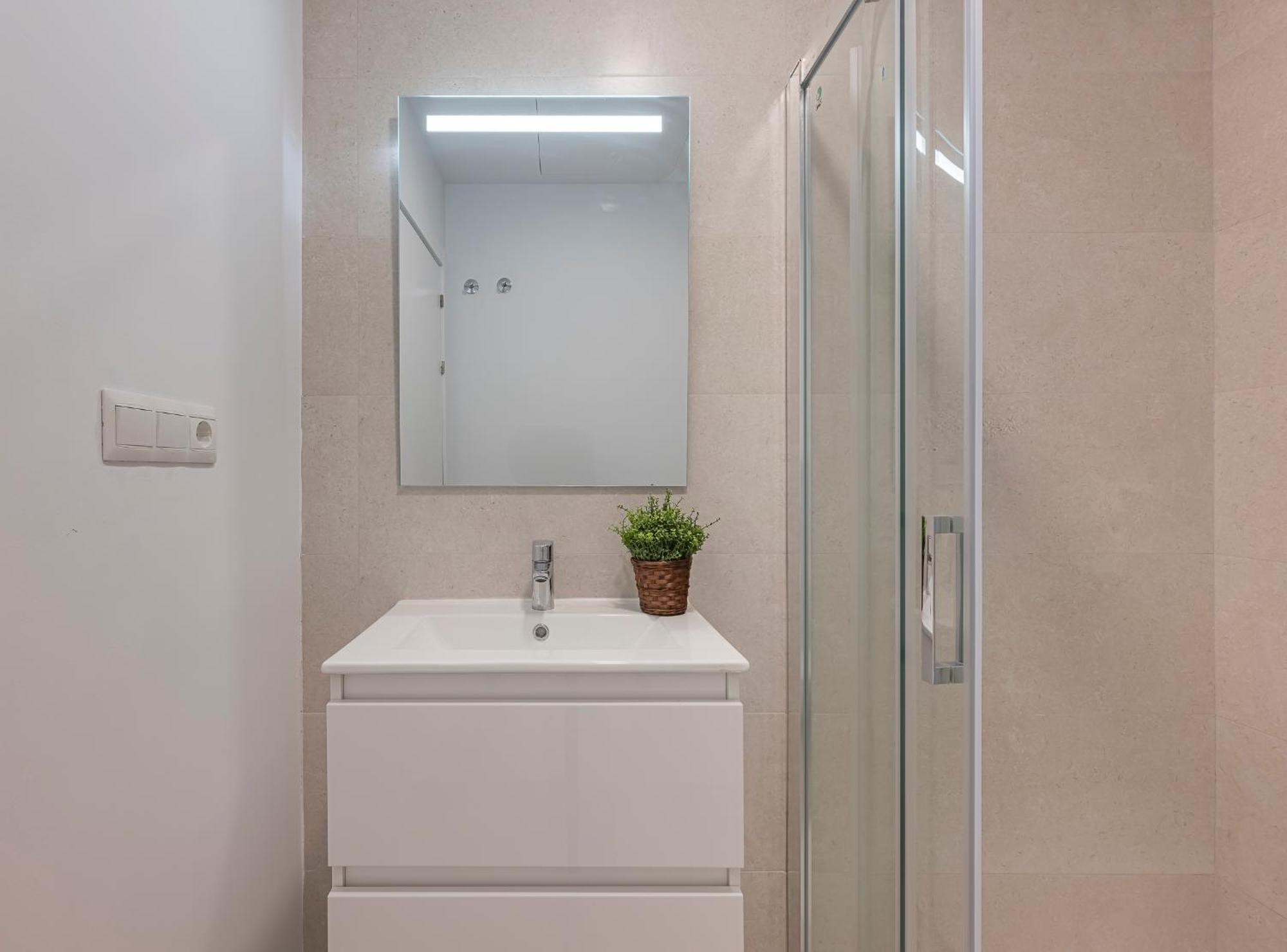 Apartamento Bajo En Centro De Malaga