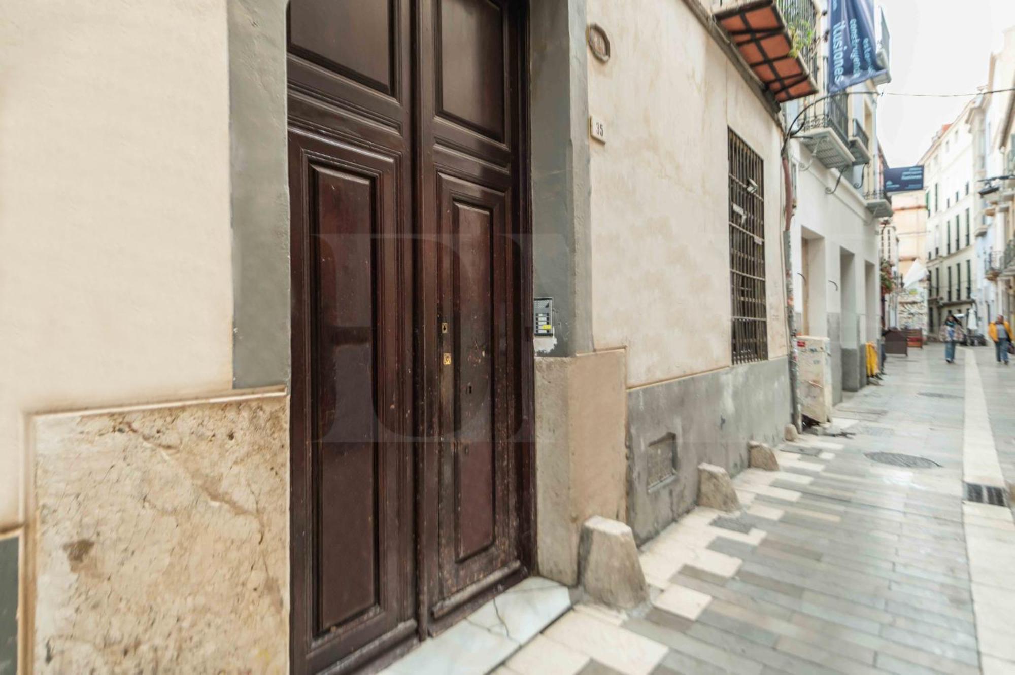 Spanish Architectural Gem Duplex - Center By Rems Apartamento