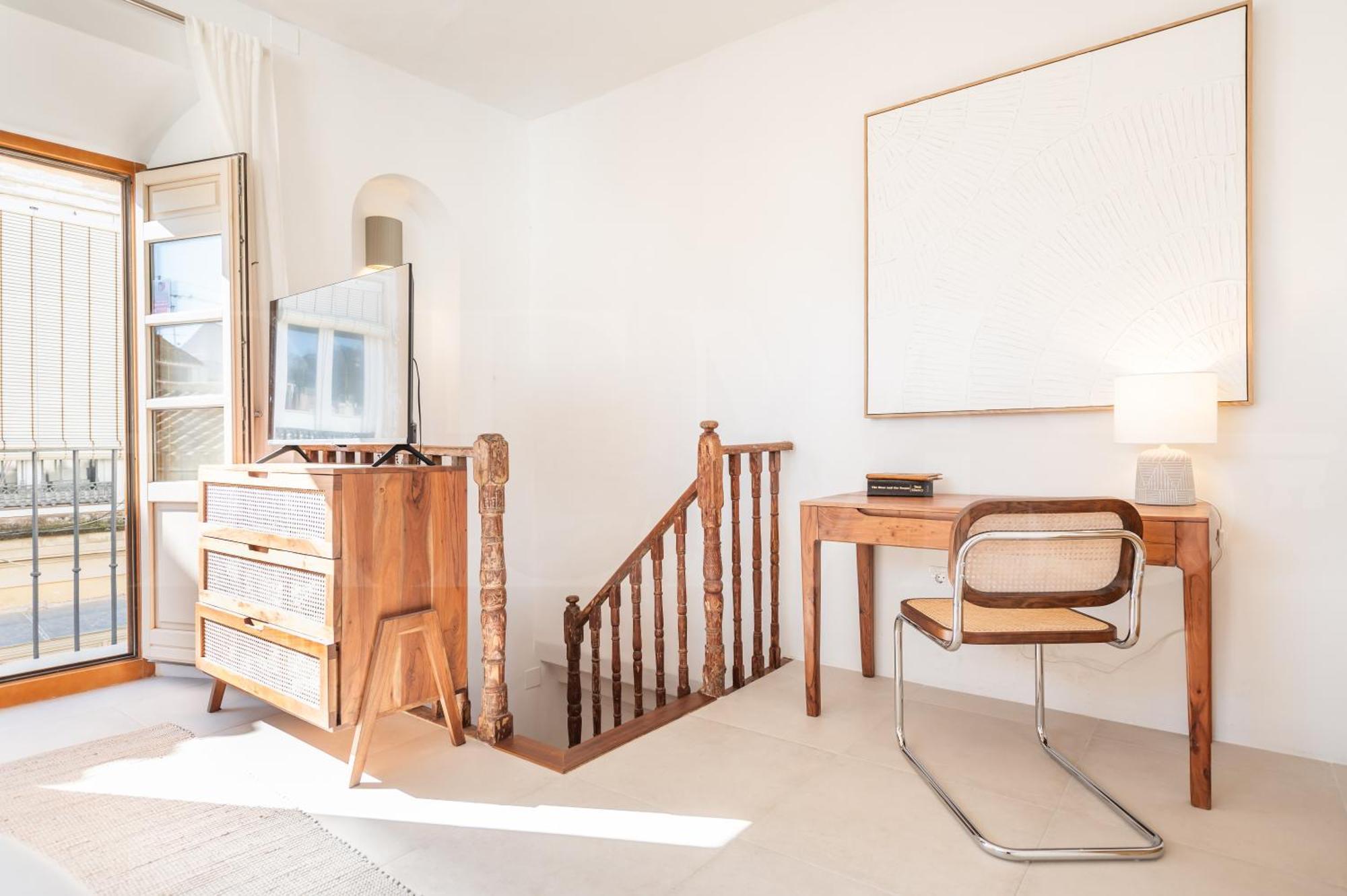Spanish Architectural Gem Duplex - Center By Rems