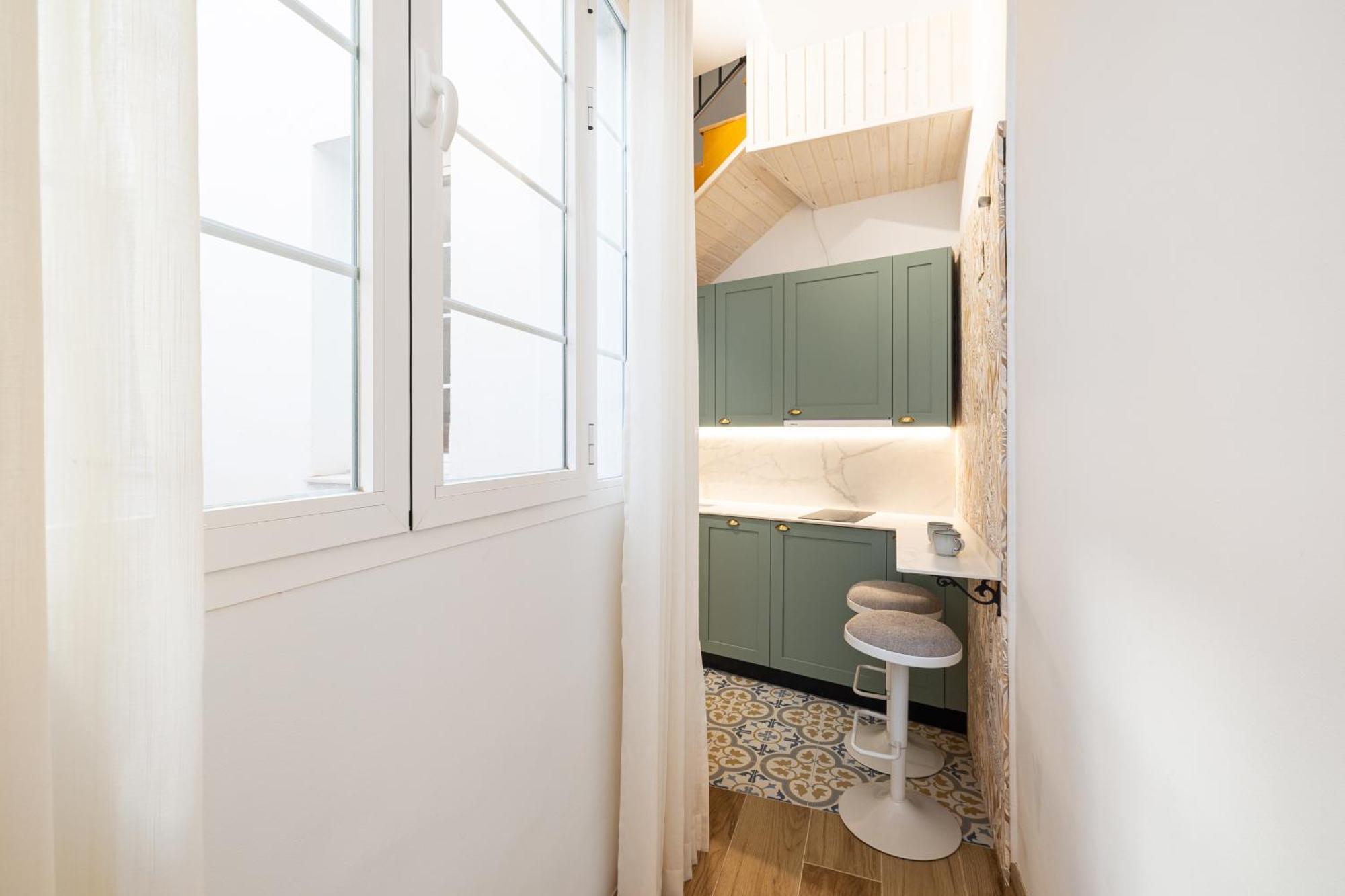 H2m Alamos Duplex, Desk, Dishwasher, Oven, Shower Apartamento Málaga