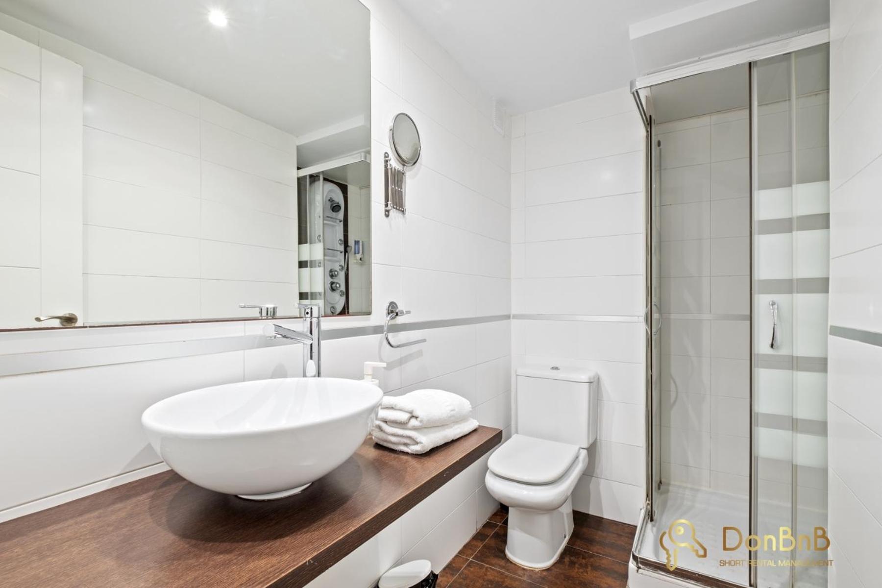 Comfortable Centre Flat Apartment *