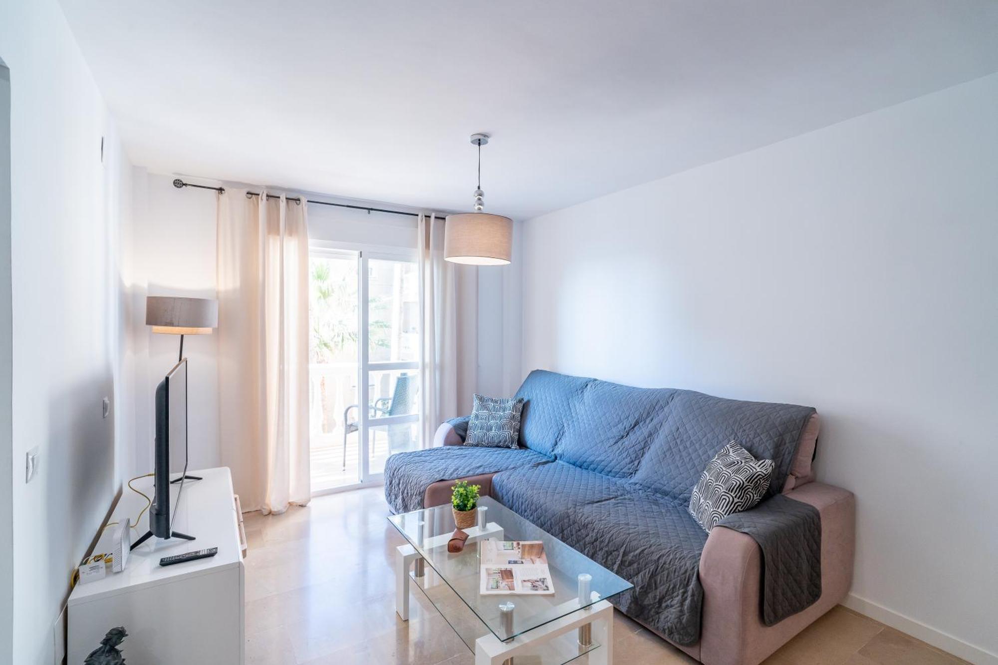 Appartamento Casa Playa Guadalmar, Beautiful In Front Of The Sea, Wifi, Ac, Smart Tv, Private Parking Málaga