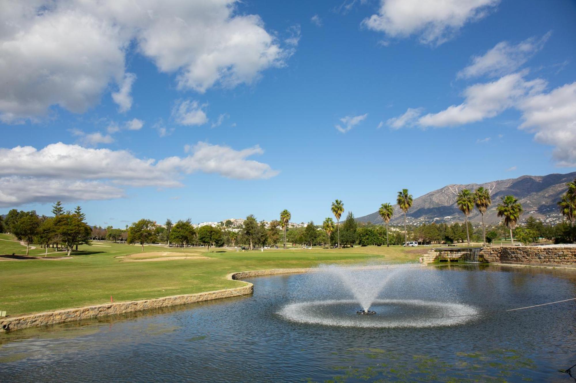 The Luxury Golf Paradise - 8 Pax Groups - Families * Málaga