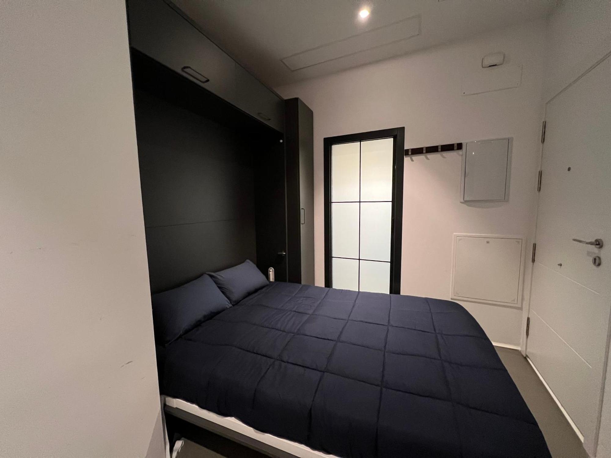 Apartment One Bedroom, Bed, Sofa Bed, Home-office, Modern, Quiet, Fully Equipped, Powerful Ac, 300 Mbps Fibre, Washer And Dryer Malaga