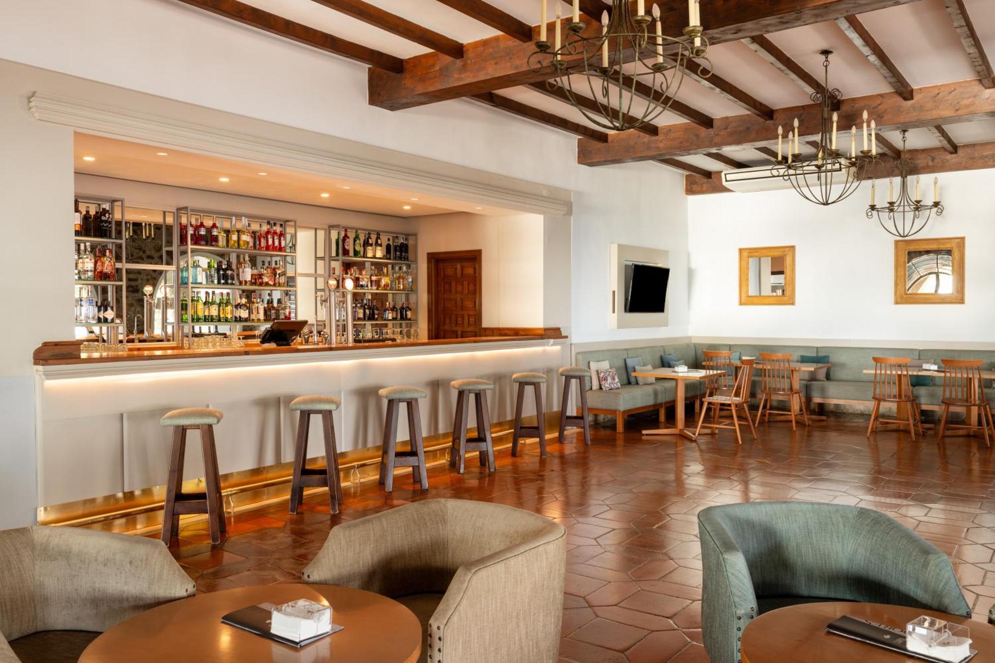 Hotel De Gibralfaro 4*