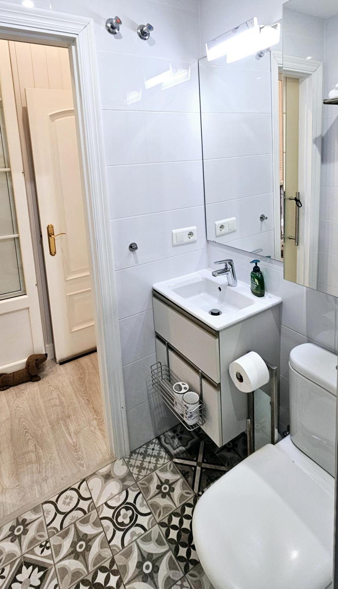 & Away In The Heart Of Historical Town Of Appartement