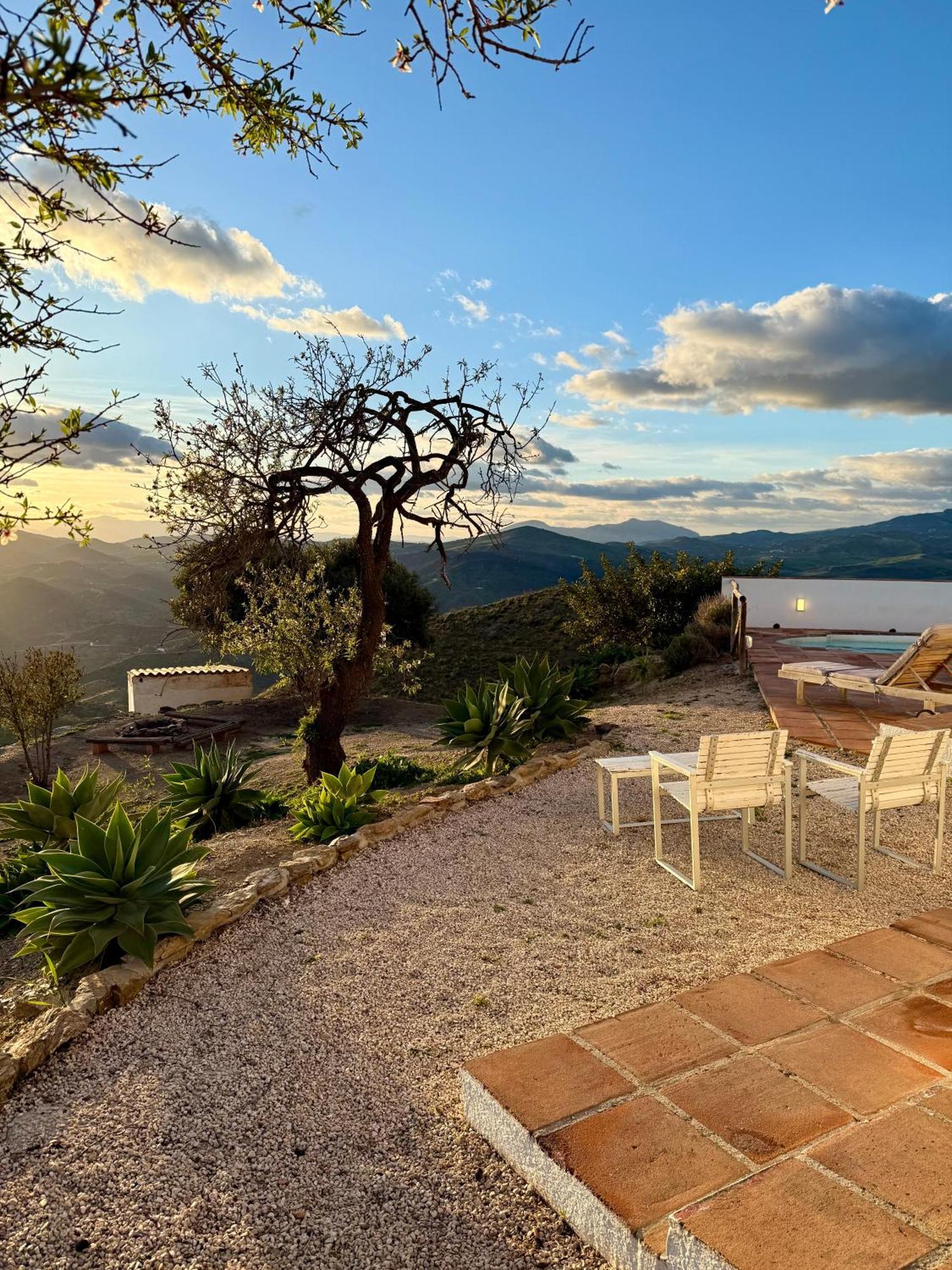 Villaer El Cielo, Cortijo En El Corazon De Montanas Málaga