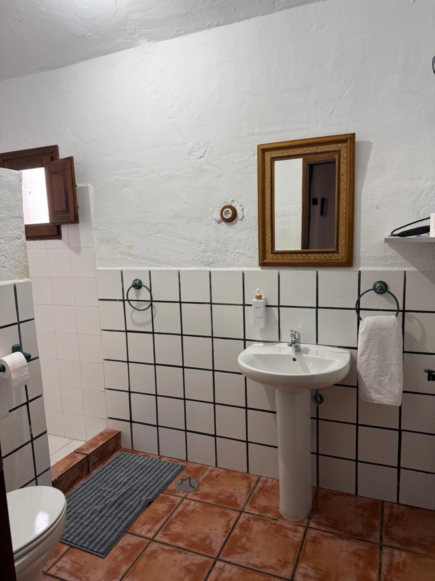Villaer El Cielo, Cortijo En El Corazon De Montanas