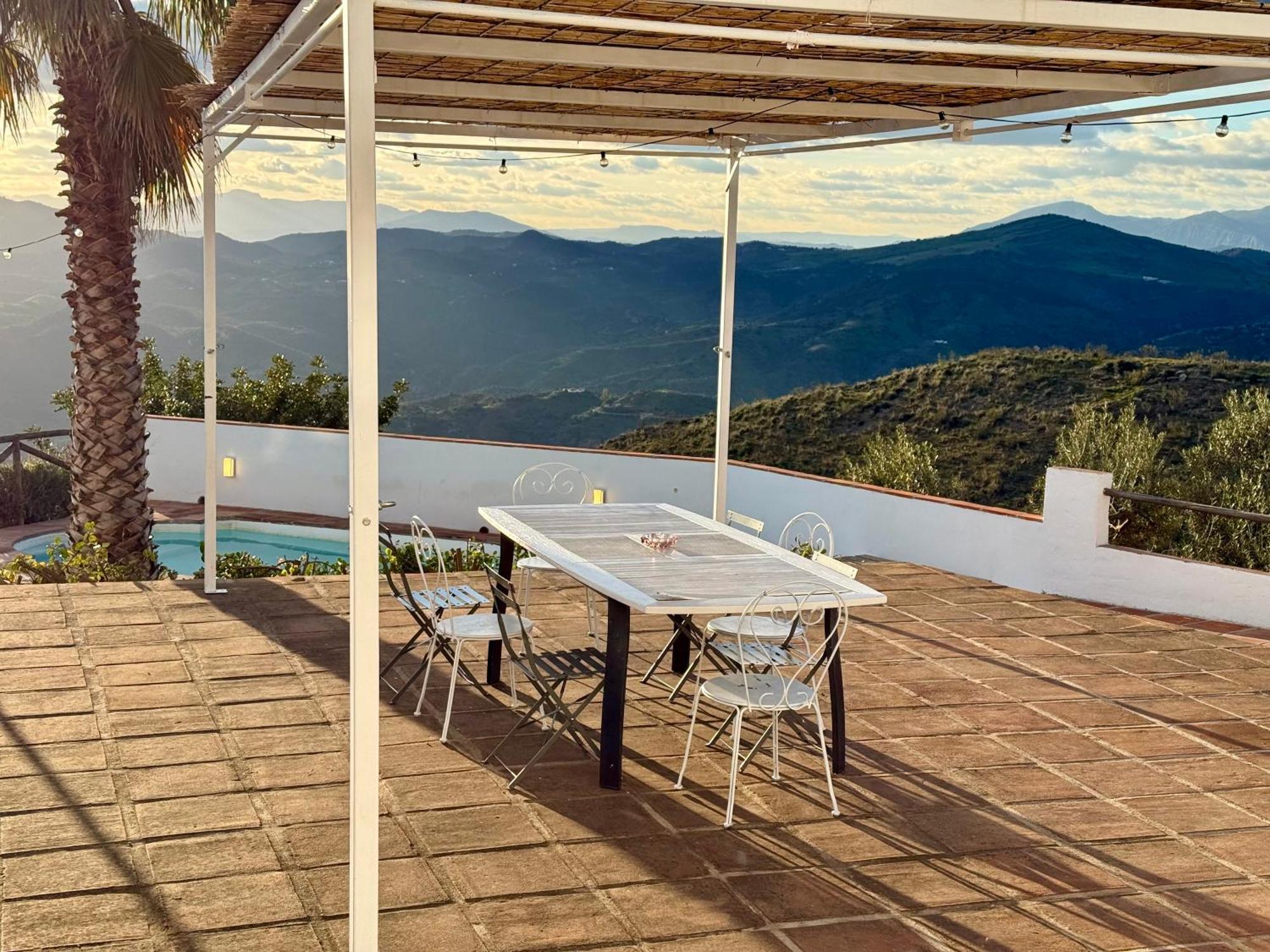 Villaer El Cielo, Cortijo En El Corazon De Montanas *