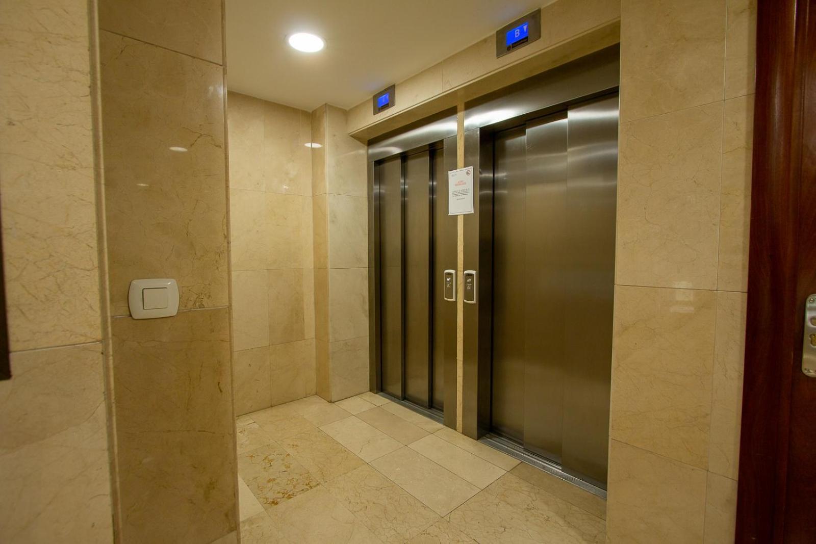 Apartamento Center With Parking Málaga