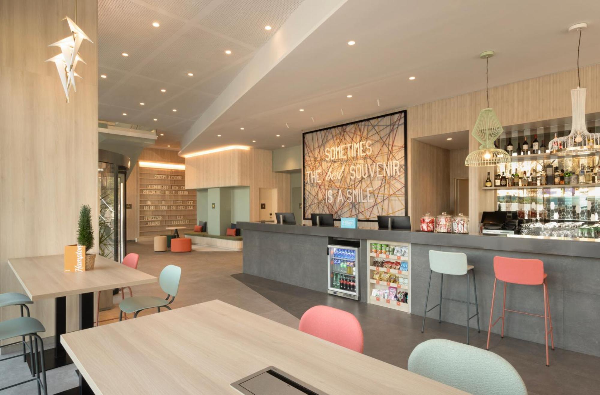Hotell Hampton By Hilton Martiricos 3*