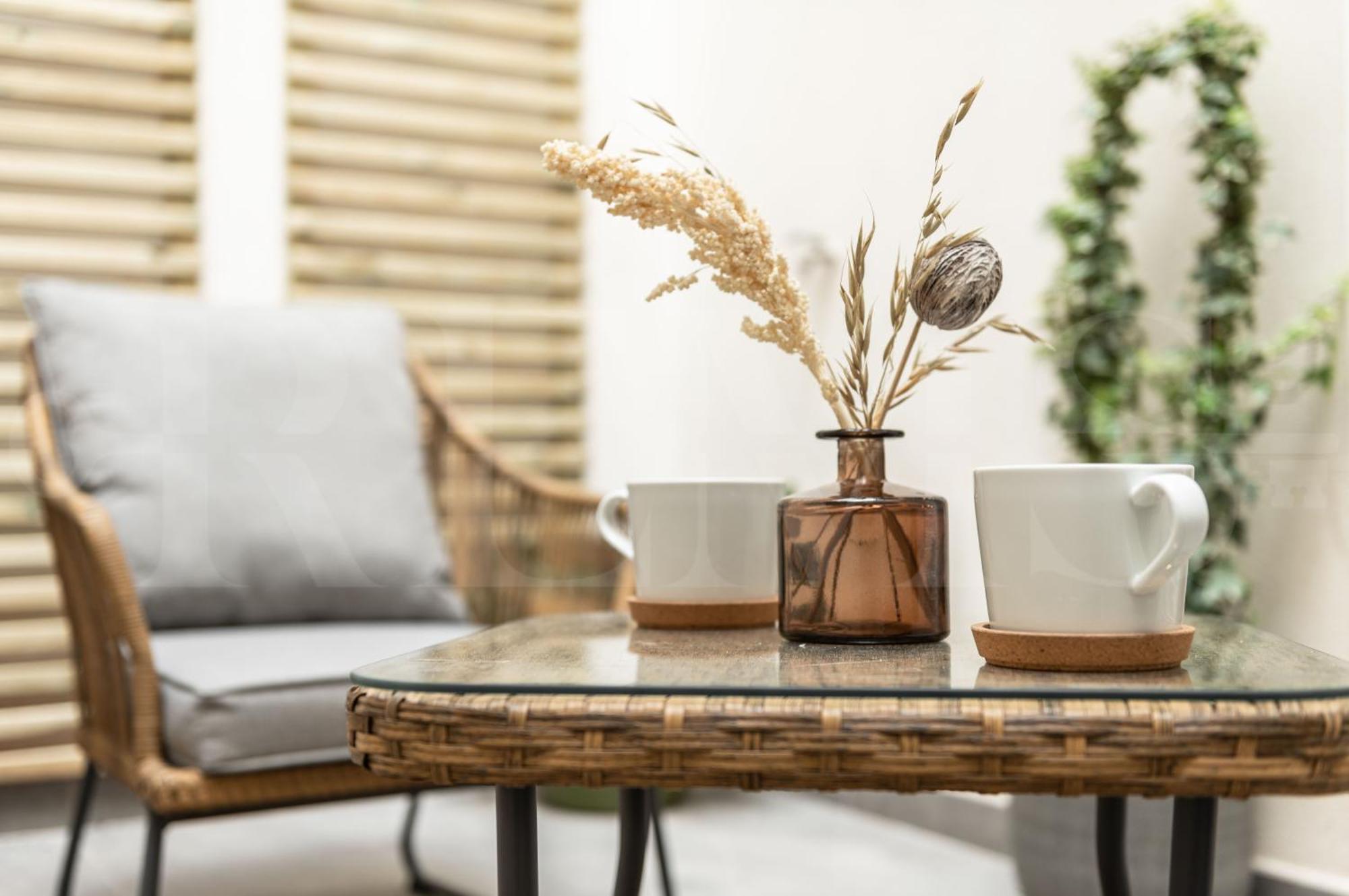 Apartment Calm With Private Patio By Rems *