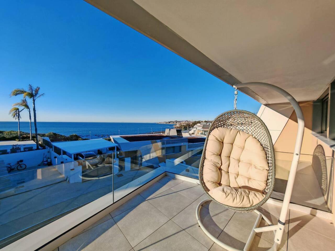 Luxury 4 Bed With Sea Views In Eden Málaga