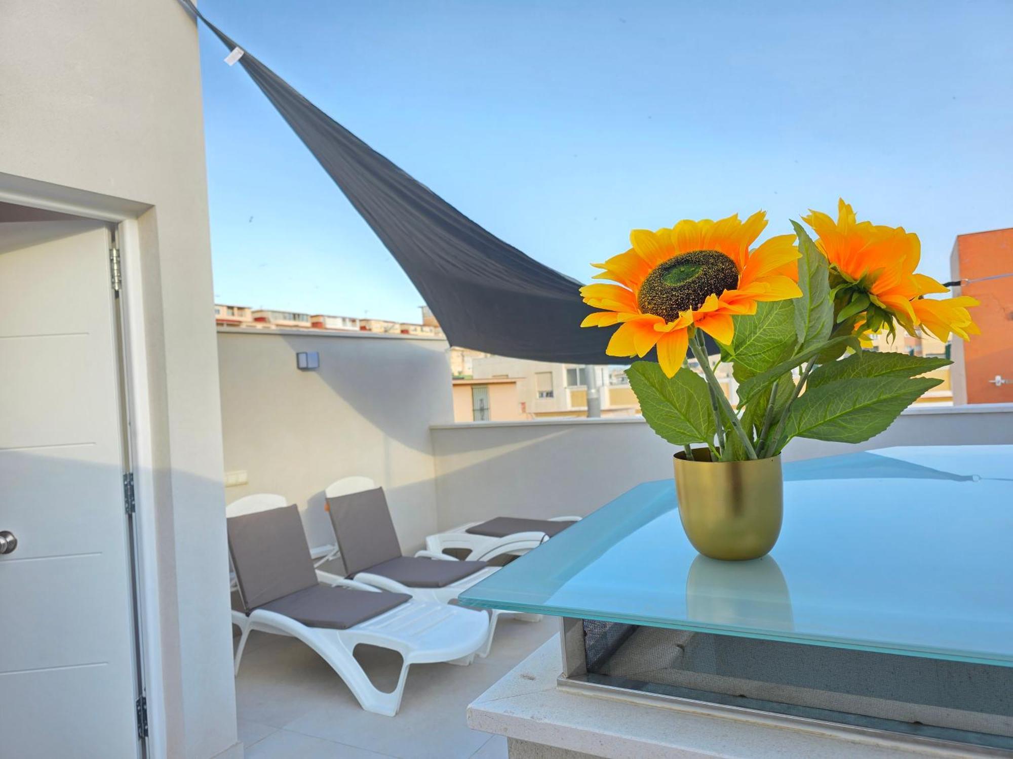 Сasa de vacaciones Arthouse Huelin 200 M From