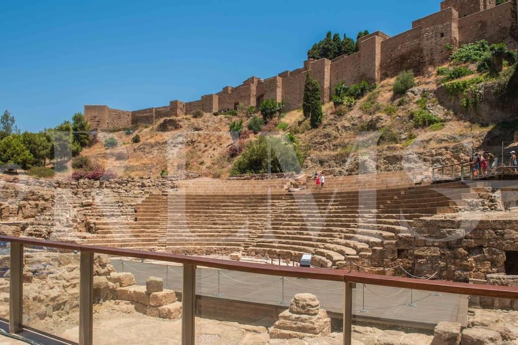 Private Terrace, Barbecue & Cathedral View By Rems Apartment Malaga