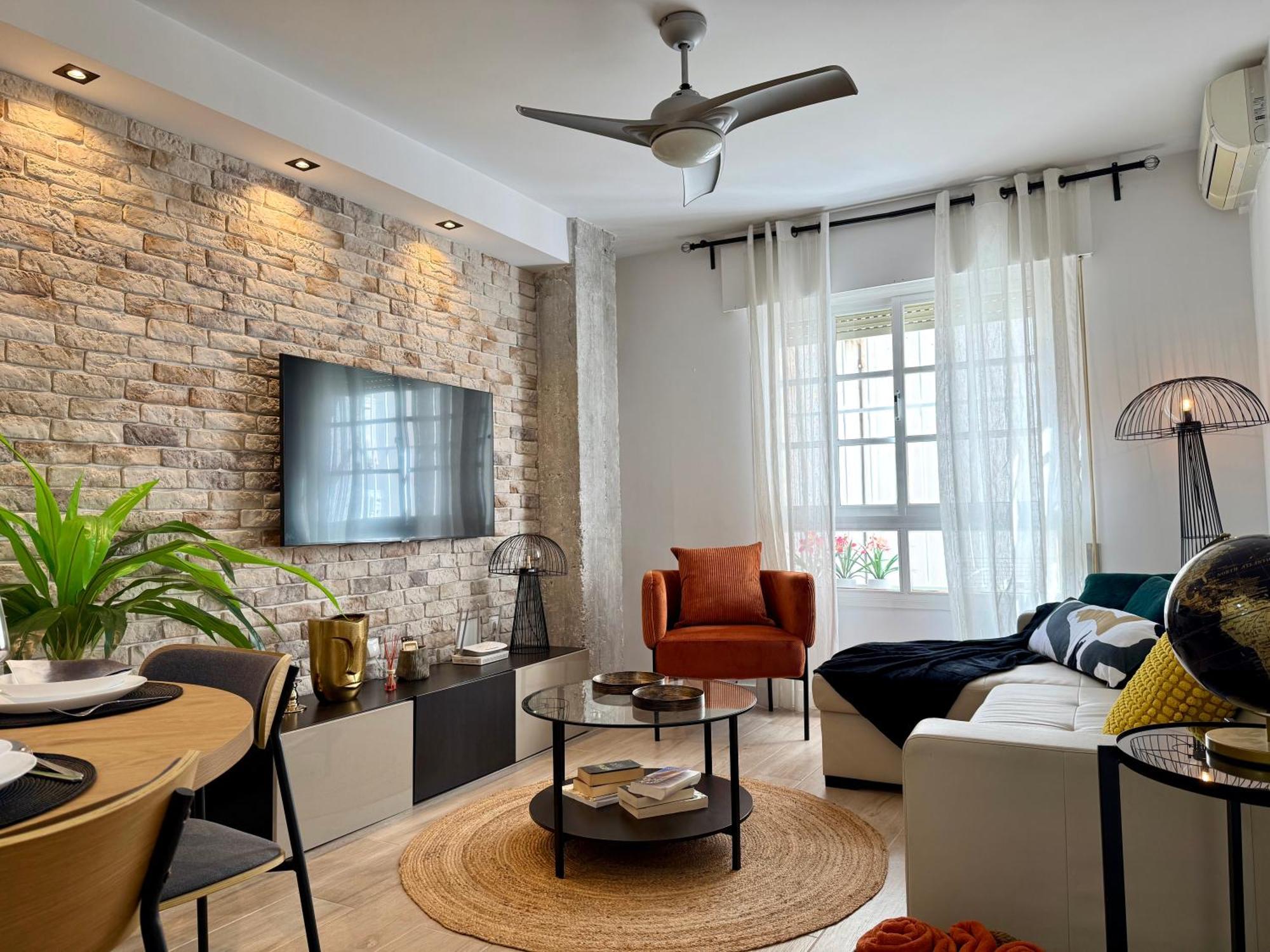 Cozy On Calle Agua Free Parking By Easytrip * Málaga