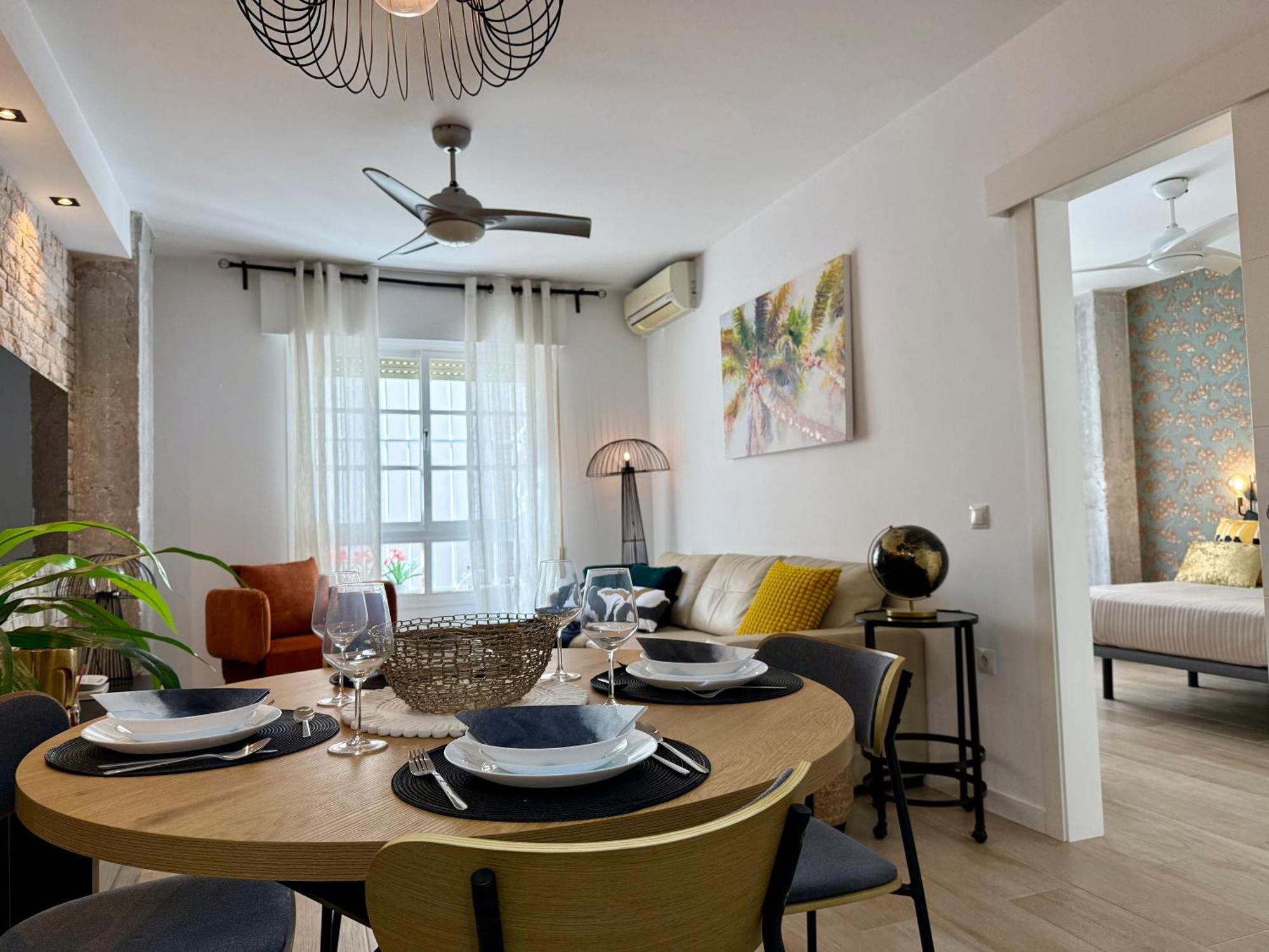 Cozy On Calle Agua Free Parking By Easytrip Apartment