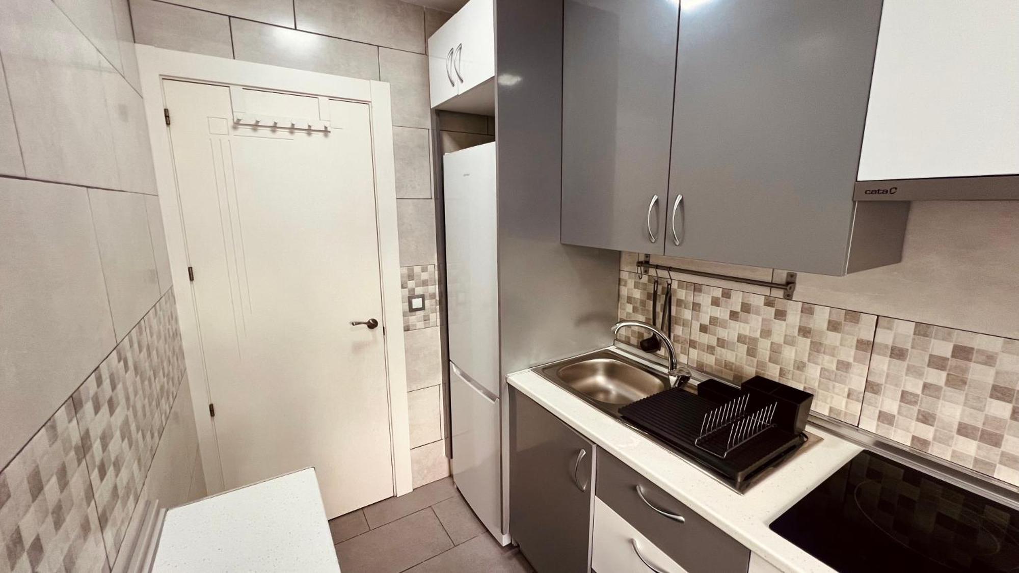 Appartamento Super Comfy And Homey 4br Peachy Málaga