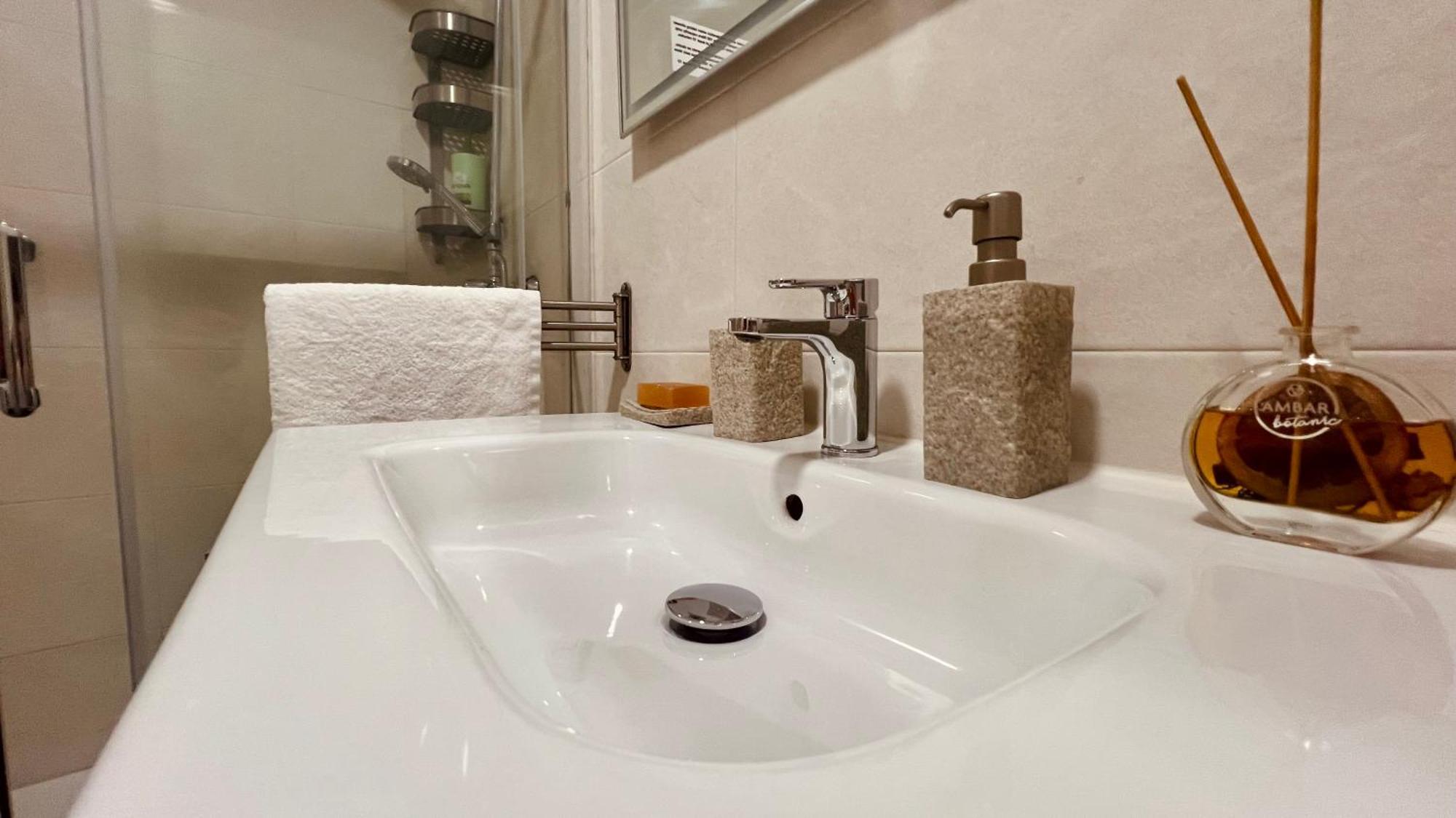 Super Comfy And Homey 4br Peachy Appartamento