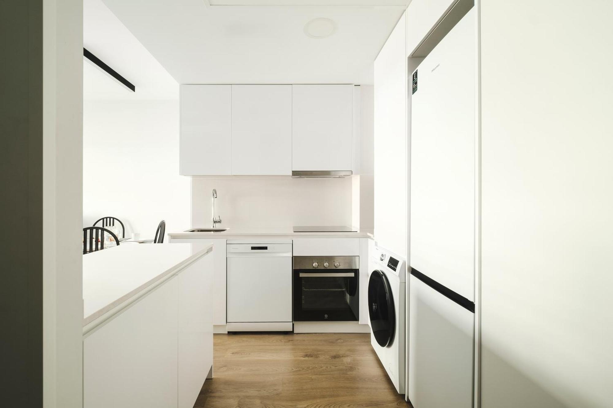 Apartment De Lujo En La Malagueta Con Piscina Y Garaje Málaga