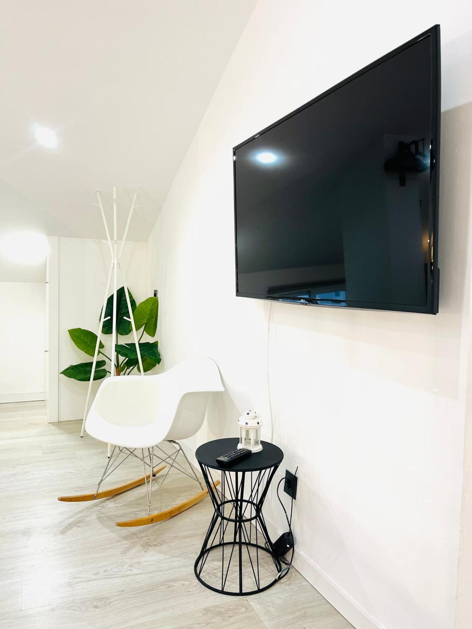Lejlighed Bright And Cozy Duplex In The Heart Of *