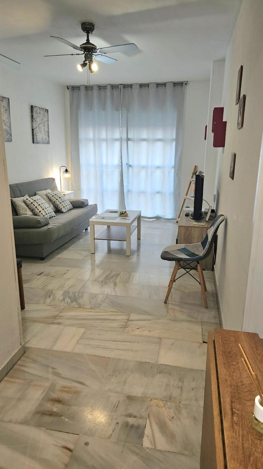 Ideal One Bedroom Center Apartamento
