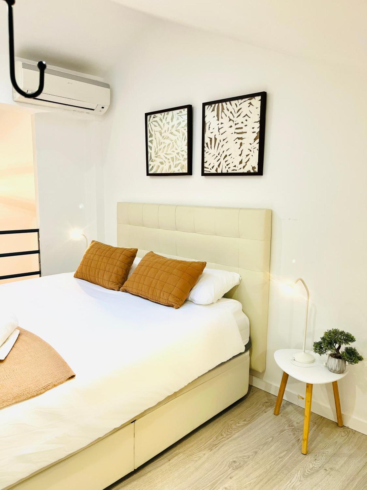 Bright And Cozy Duplex In The Heart Of Lejlighed