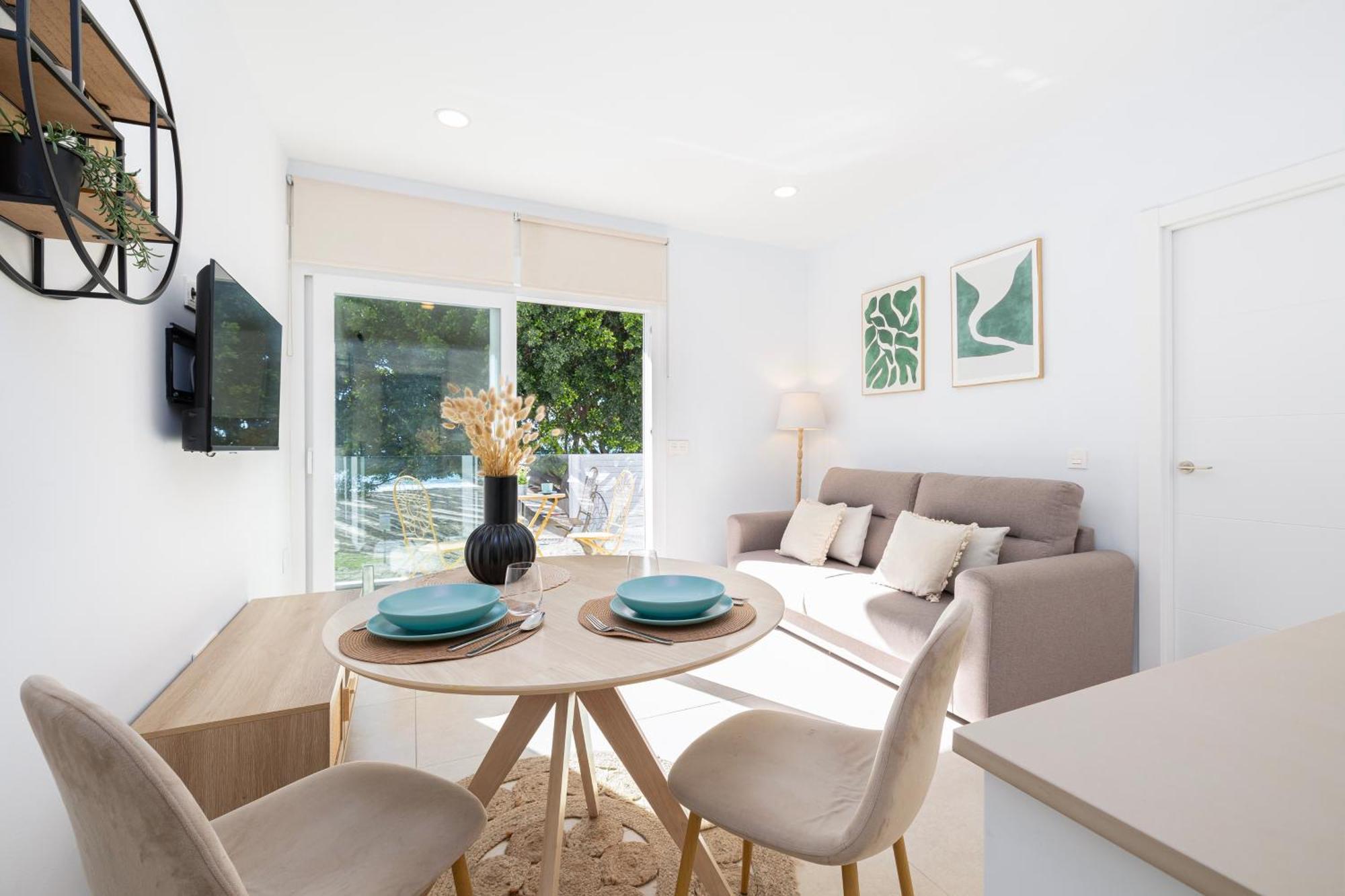 First Line, Sea Views, Y Mar By Mellow Apartamento *