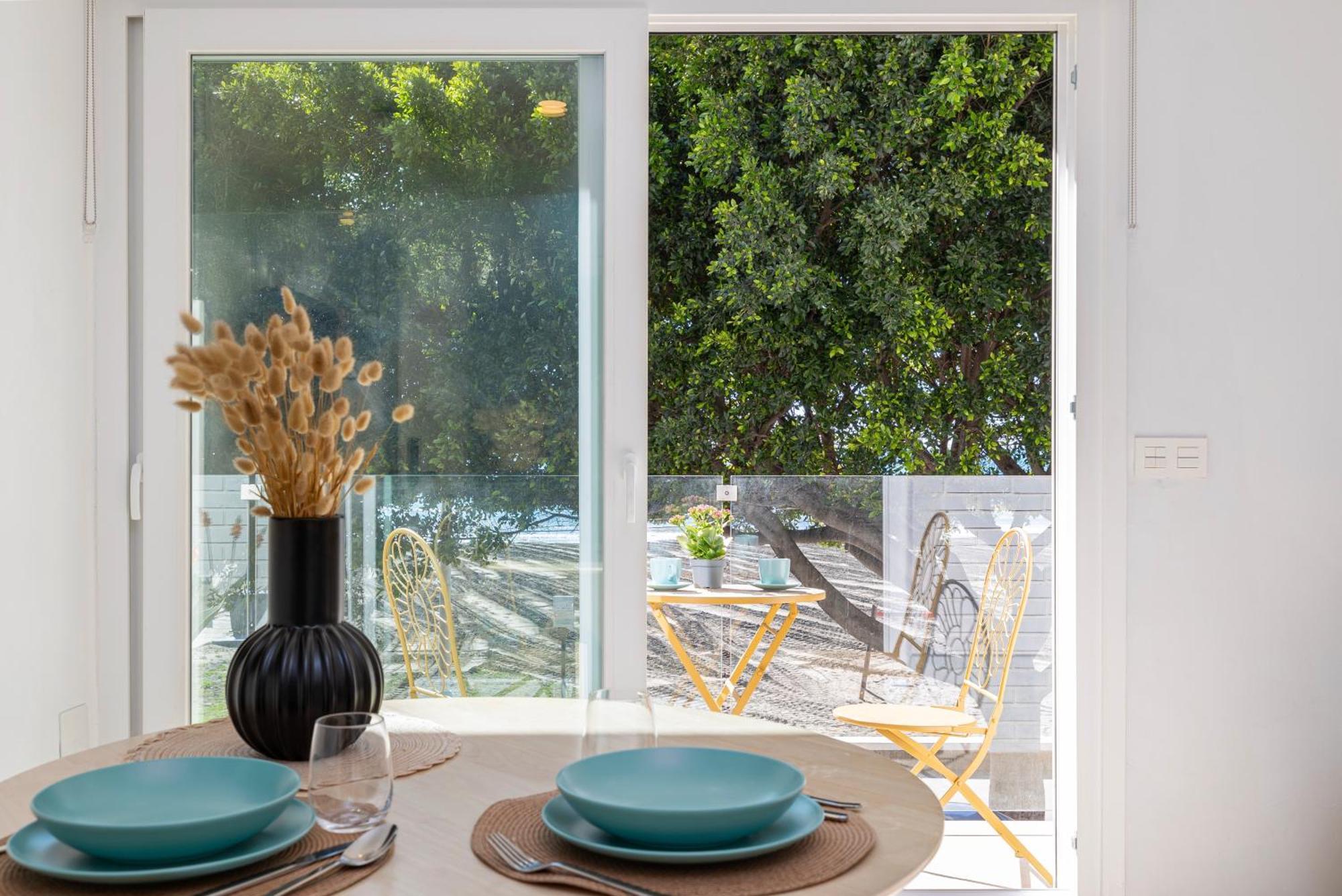 First Line, Sea Views, Y Mar By Mellow Apartamento *