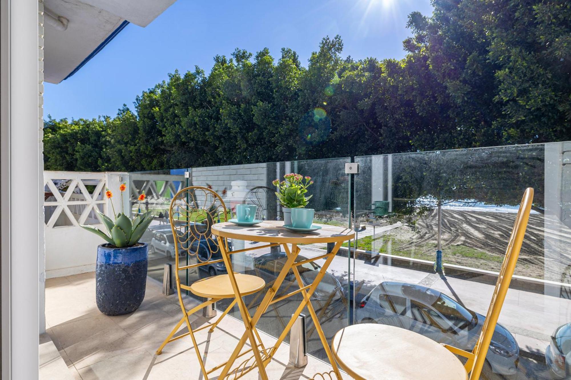 Apartamento First Line, Sea Views, Y Mar By Mellow Málaga