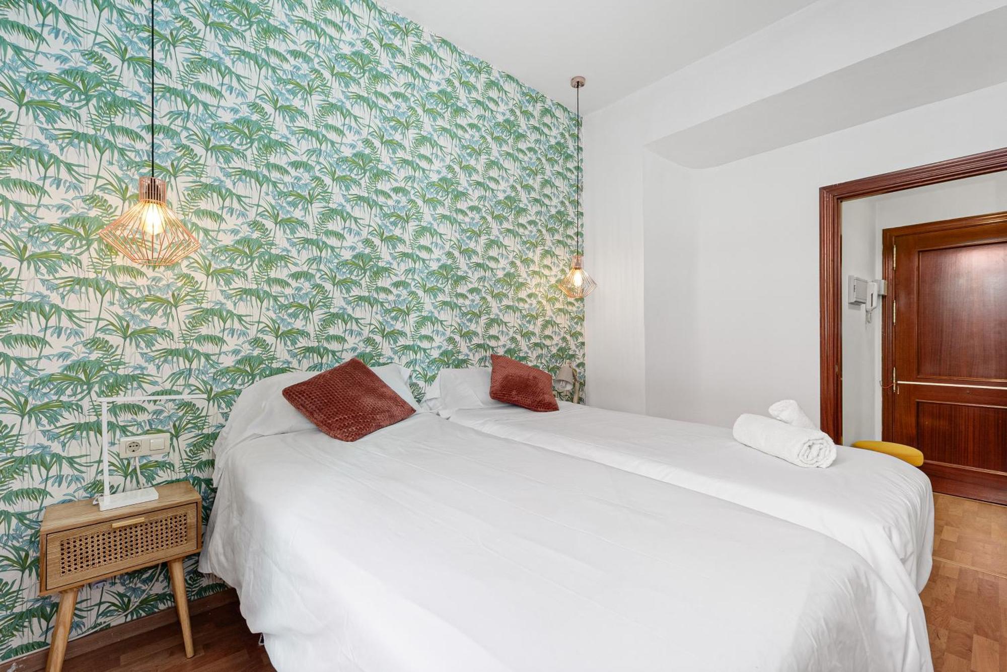 Urbanchicmalaga 2bedroom Oasis In Historic Centre Apartment