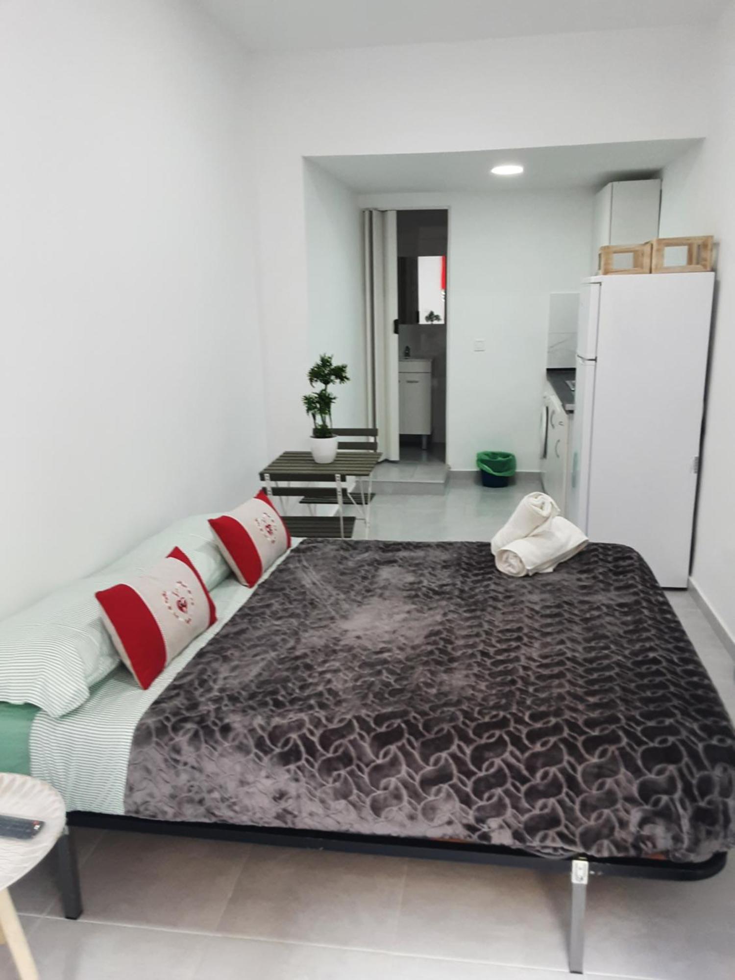 Apartment Precioso Moderno Cerca Del Carrefour Rosaleda Málaga
