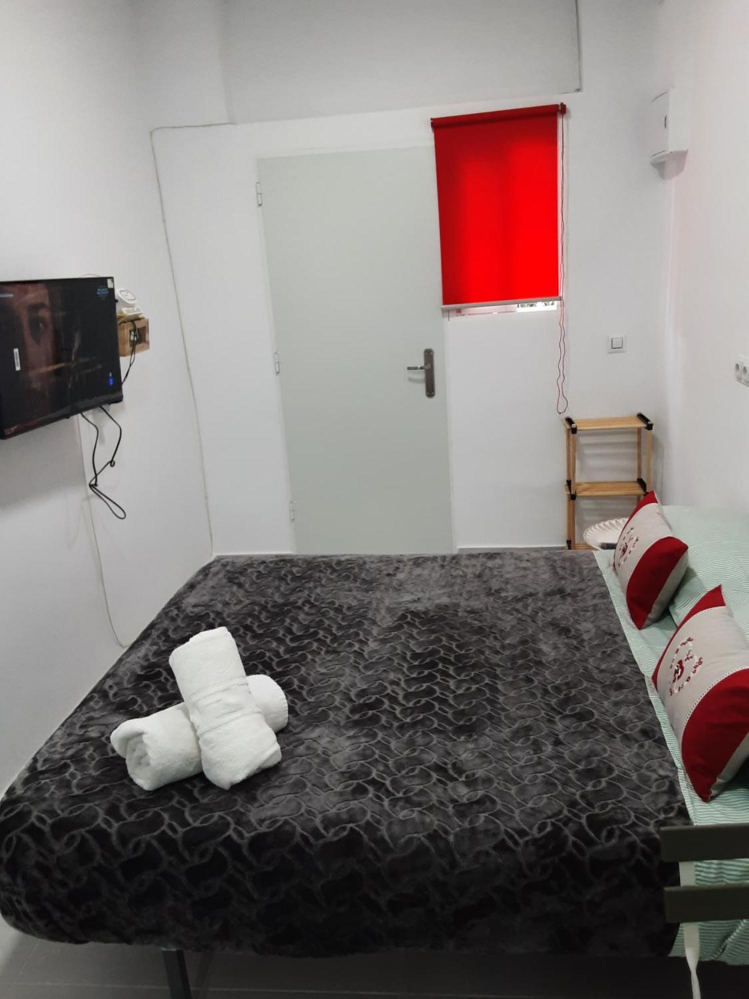 Precioso Moderno Cerca Del Carrefour Rosaleda Apartamento