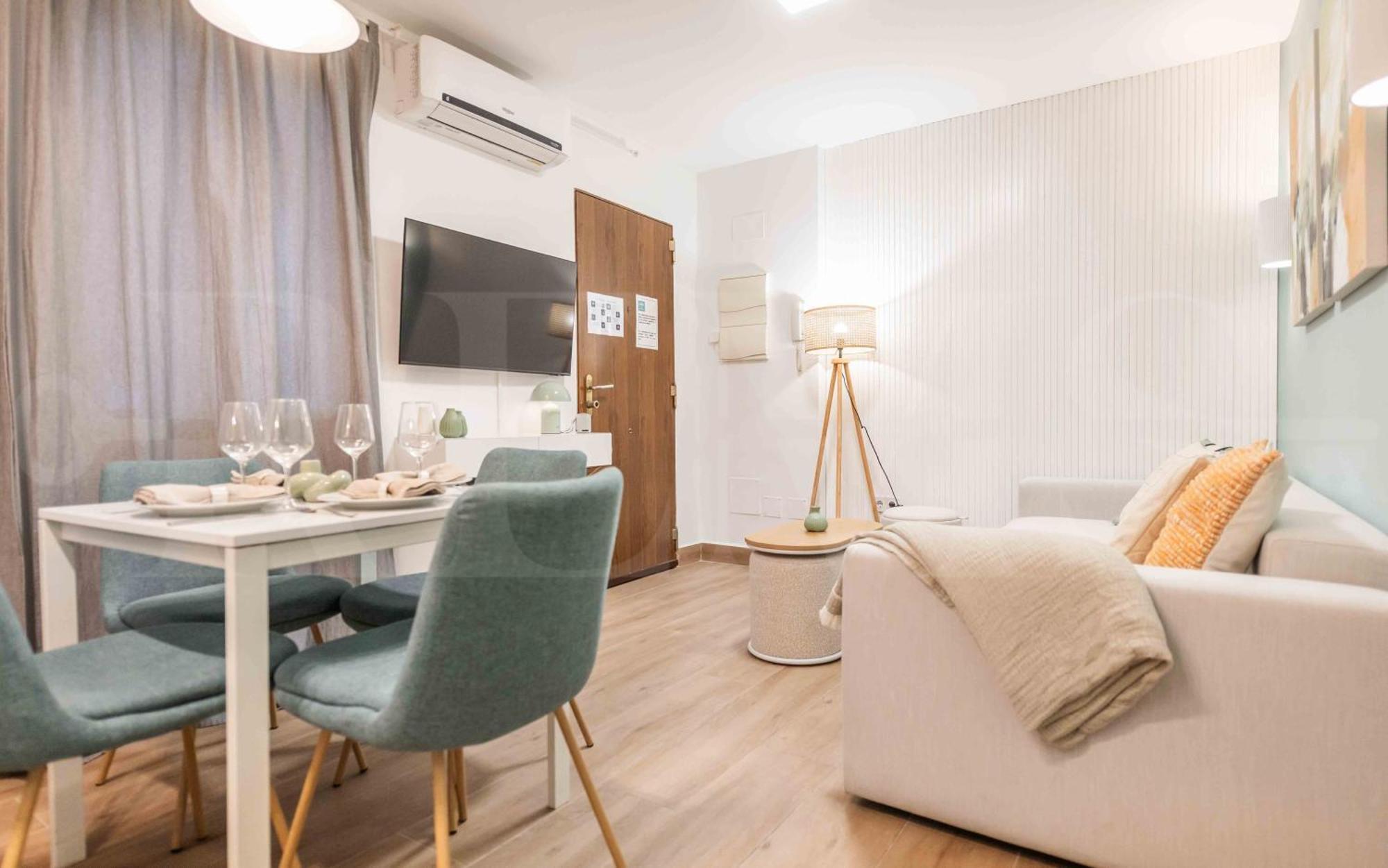 Apartamento Peaceful With A Private Patio By Rems Málaga