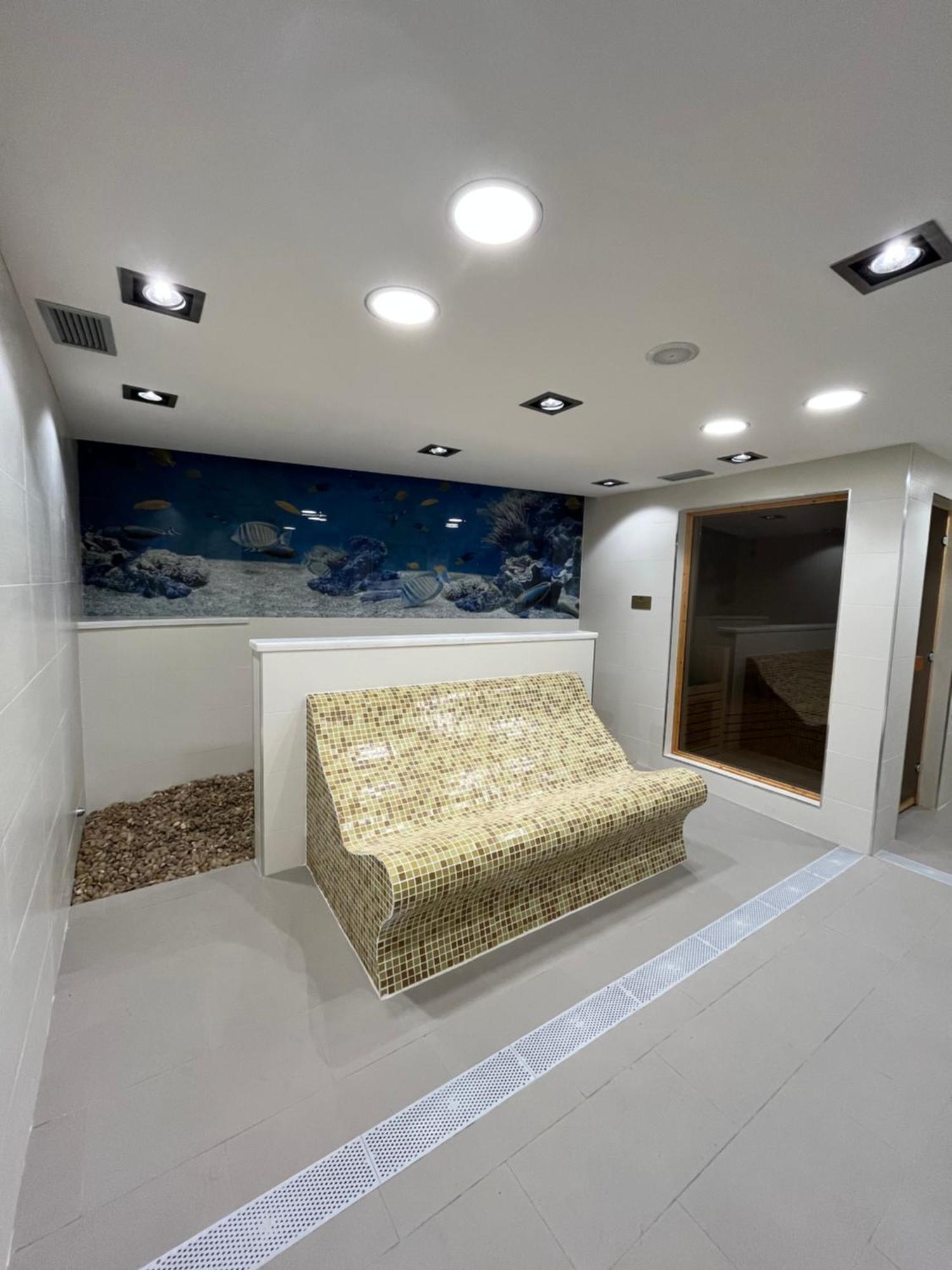 Apartment Fantastic Apt With Pools,Gym & Spa In Costa Del Sol