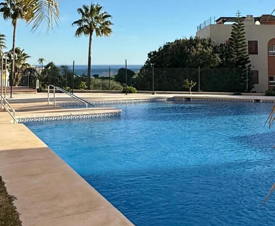 Paraiso Riviera Apartment *