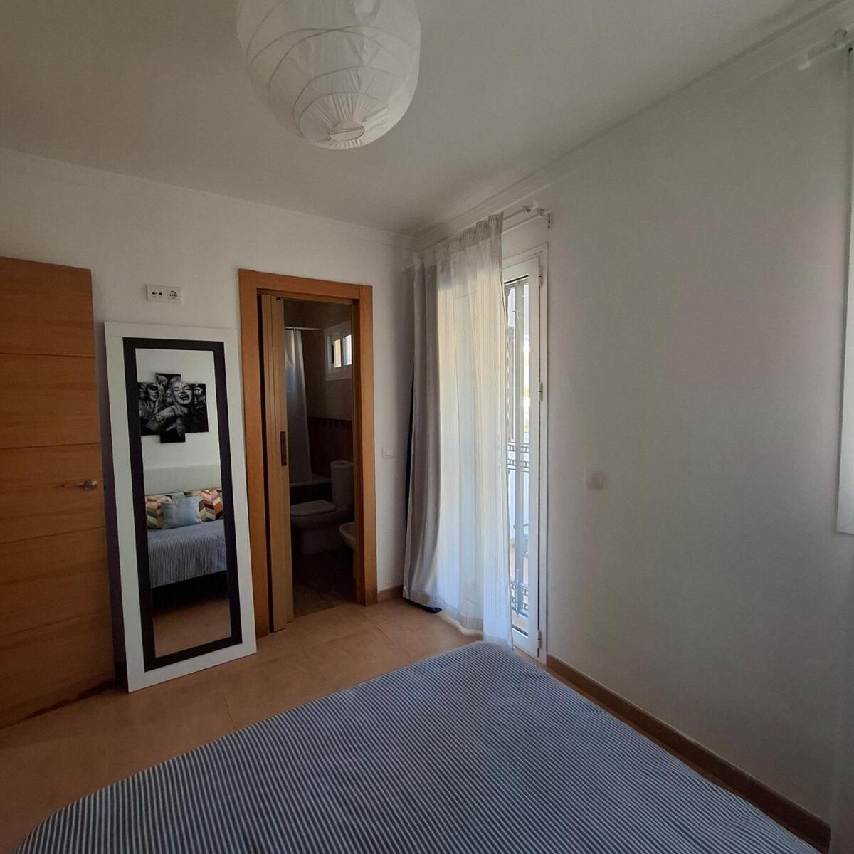 Apartamento Casita A 200 Metros De La Playa Con Acceso A Todo Málaga