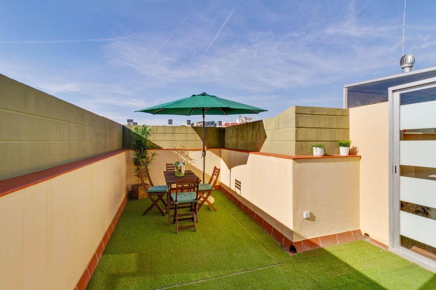 Casita En Pedregalejo Con Terraza *