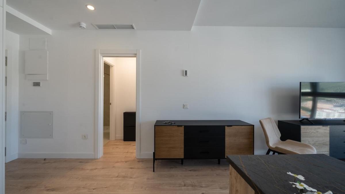 Xpce Urban 17 Skyline - Parking Free Apartamento Málaga