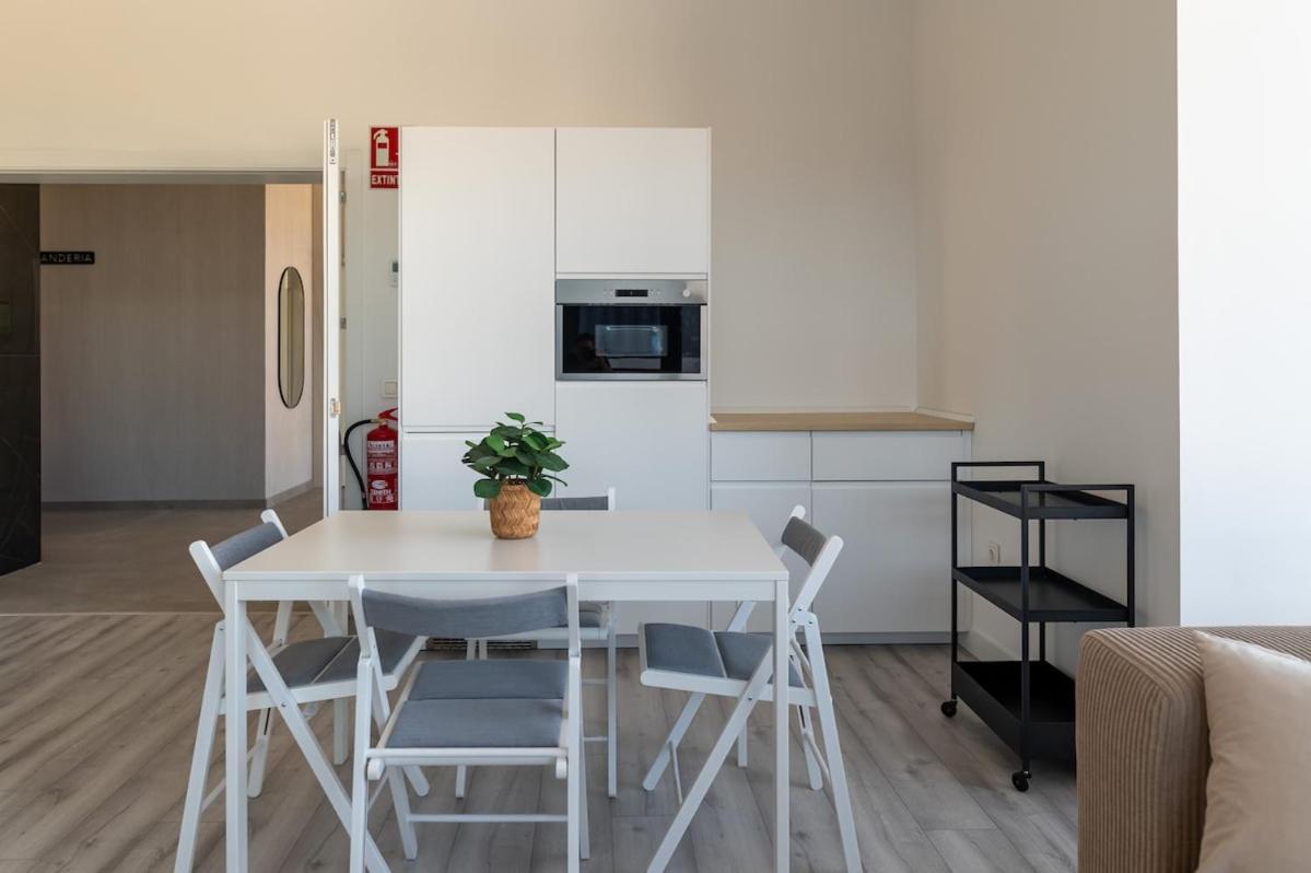 Xpce Urban 17 Skyline - Parking Free Apartamento Málaga